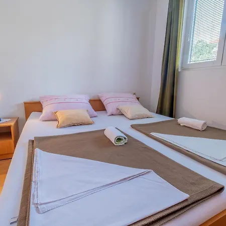 דירה Cozy With Sea View