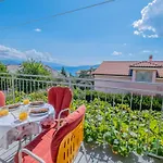 Cozy With Sea View * Novi Vinodolski